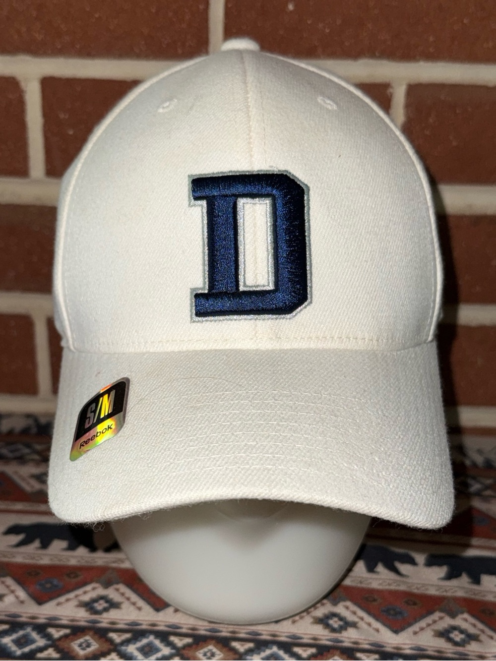 Reebok NFL Dallas Cowboys White Baseball Cap with Navy 'D' Embroidery